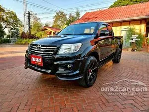 2014 Toyota HILUX VIGO 2.5 Champ E TRD Sportivo Prerunner Smart Cab Pickup