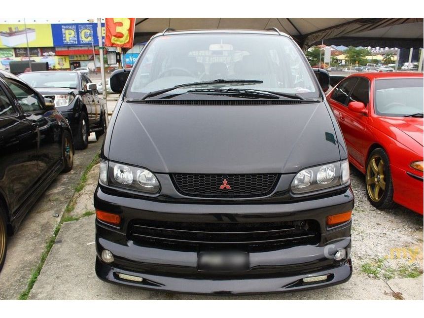 Delica mitsubishi 2004