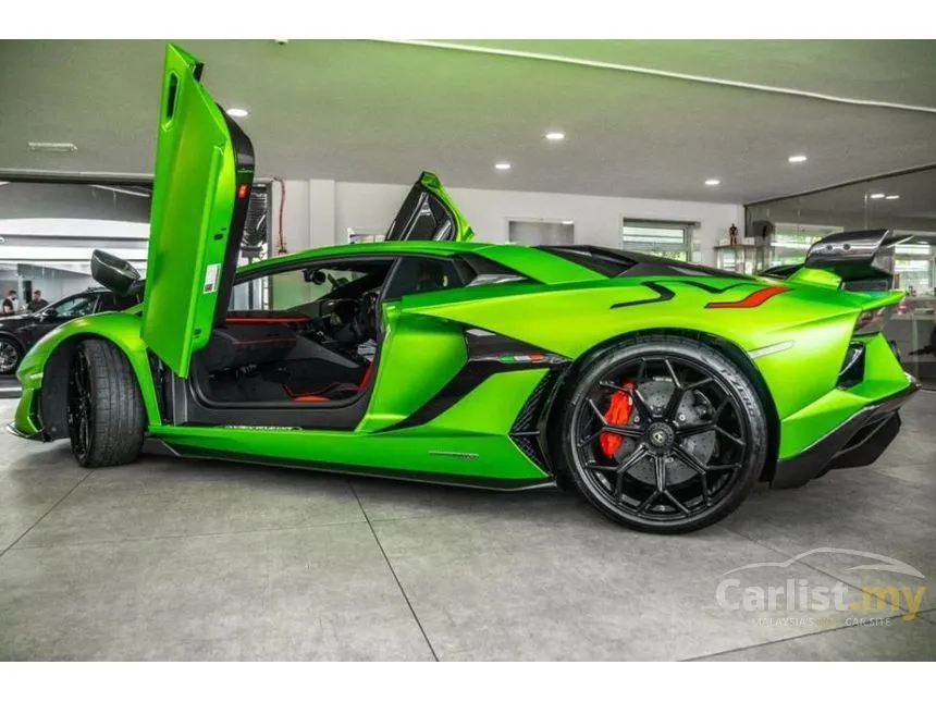 2019 Lamborghini Aventador SVJ Coupe