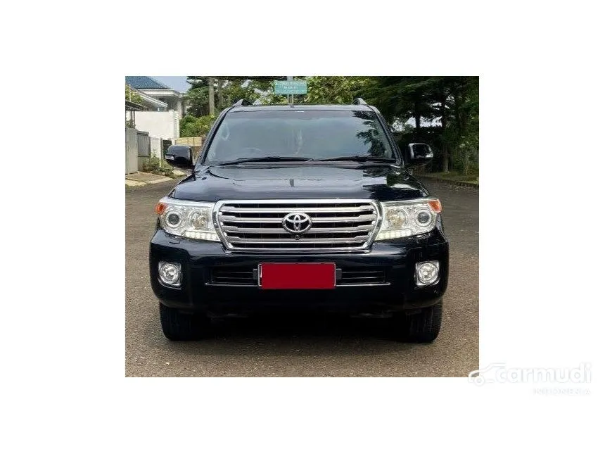 2013 Toyota Land Cruiser Full Spec E VX SUV