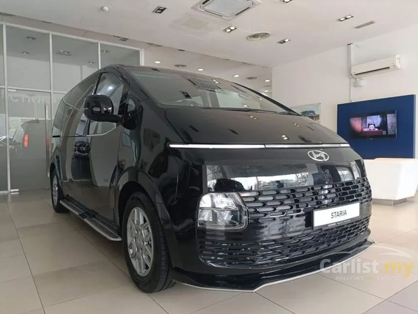 2025 Hyundai Staria Max MPV