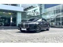 2024 BMW 735i 3.0 M Sport Sedan