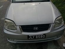 2010 Hyundai Accent 1.5 L Sedan