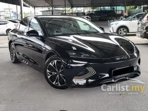 2025 BYD Seal Dynamic Sedan