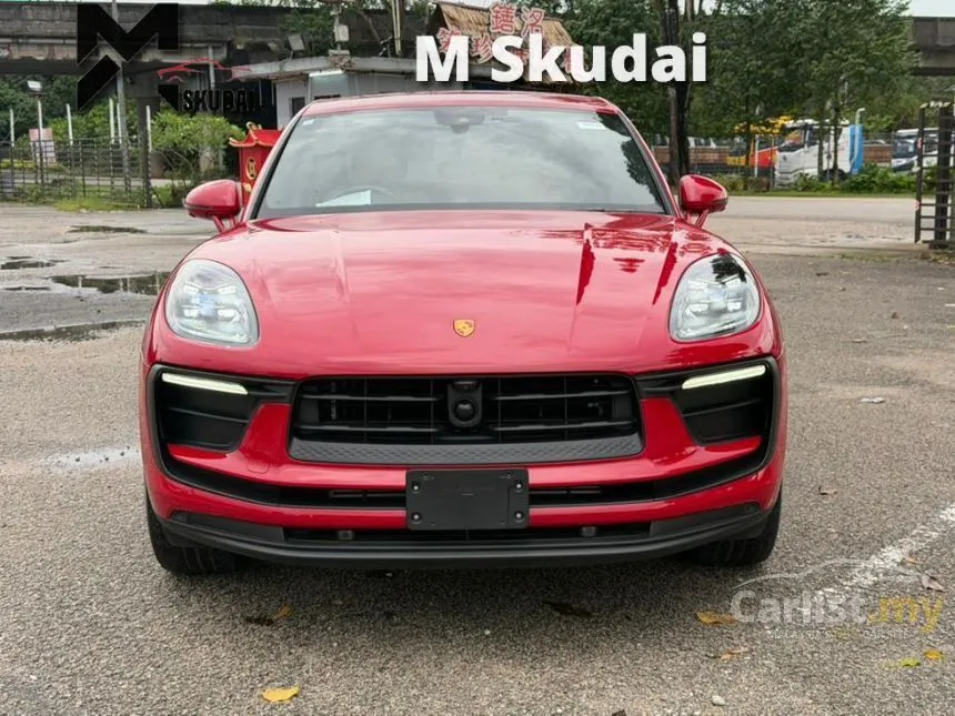 2023 Porsche Macan SUV