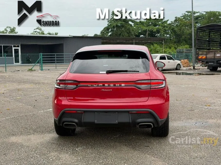 2023 Porsche Macan SUV