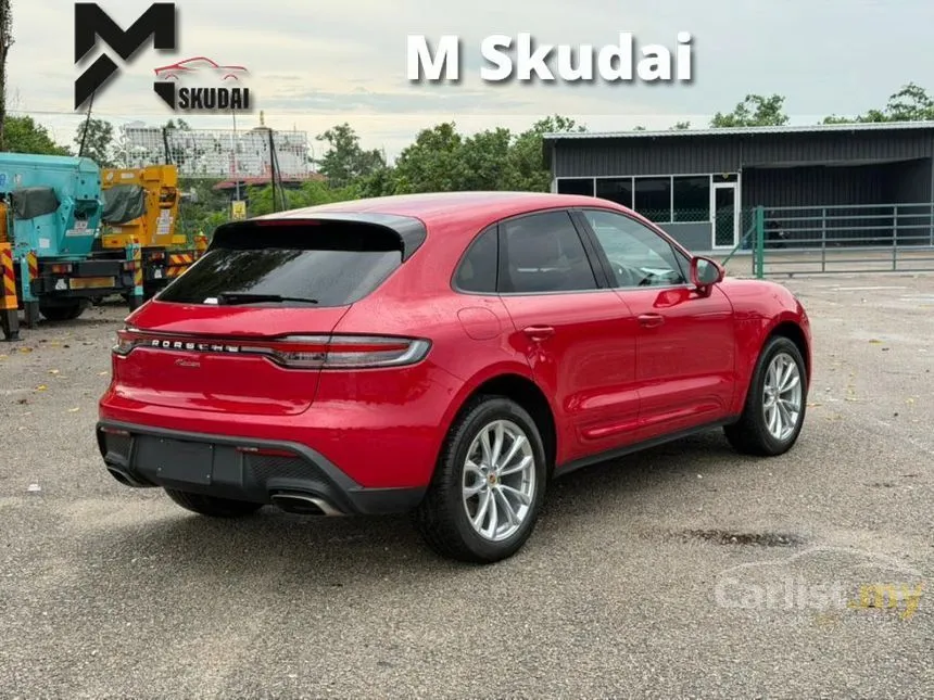 2023 Porsche Macan SUV