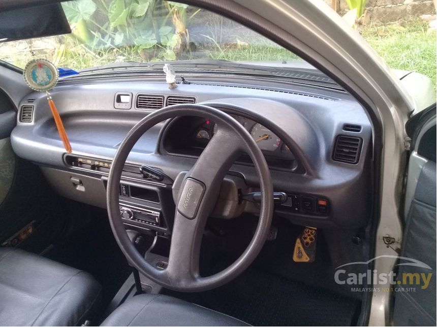 2002 Perodua Kancil 850 EZ Hatchback