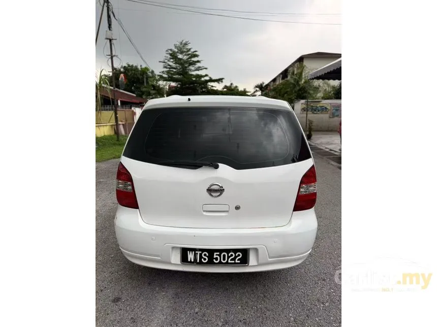 2010 Nissan Grand Livina Comfort MPV