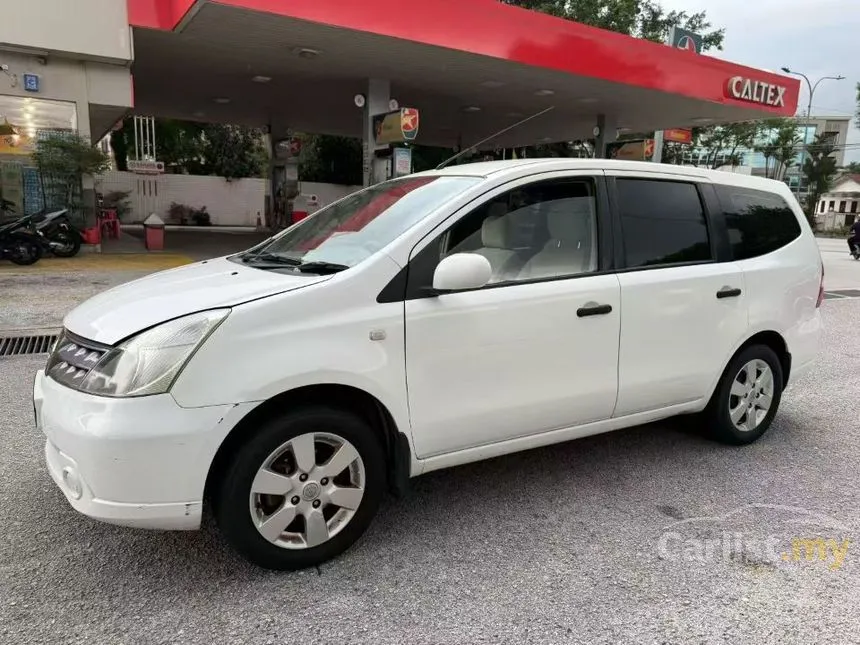 2010 Nissan Grand Livina Comfort MPV