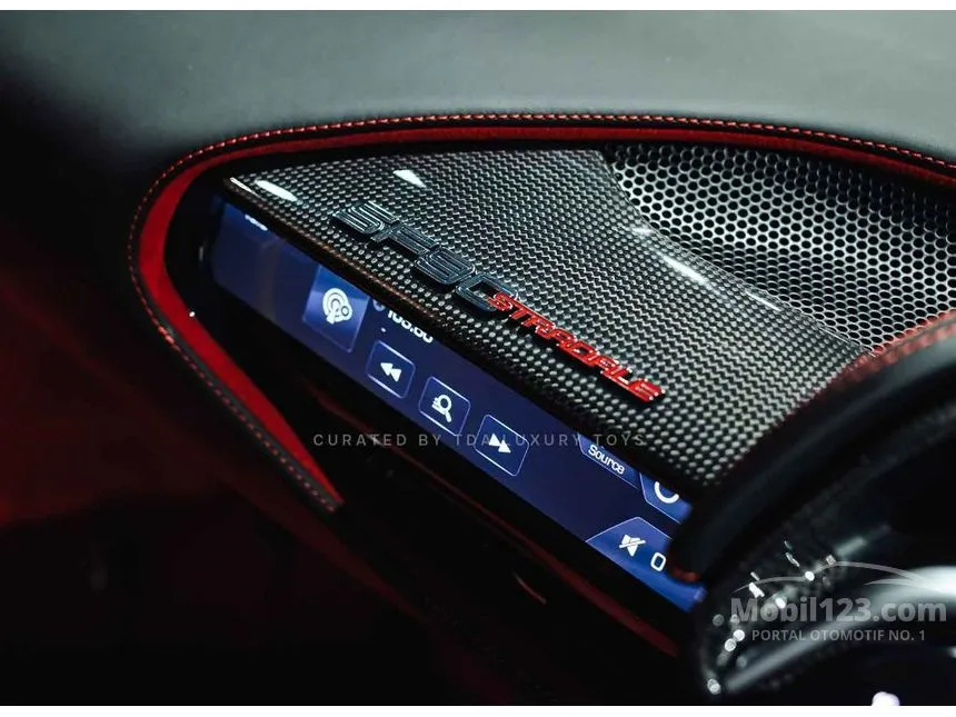 2022 Ferrari SF90 Stradale Coupe