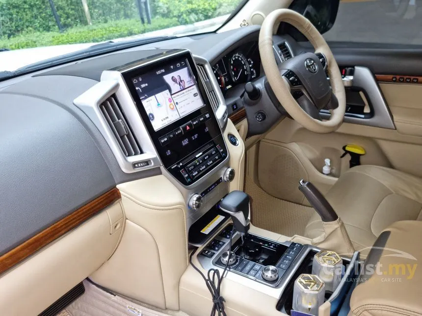 2015 Toyota Land Cruiser ZX SUV