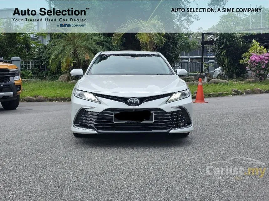 2023 Toyota Camry V Sedan