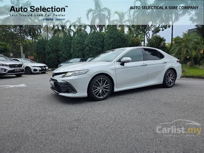 2023 Toyota Camry V Sedan
