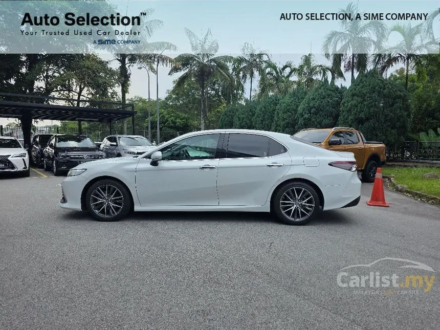 2023 Toyota Camry V Sedan