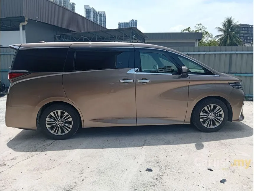 2023 Toyota Alphard Z MPV