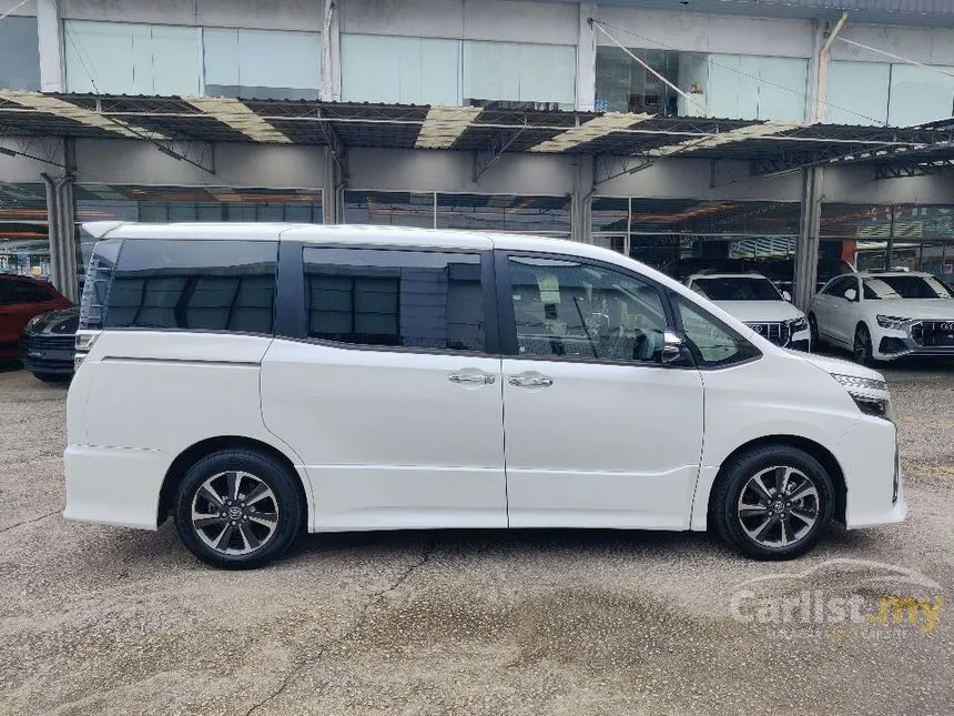 2021 Toyota Voxy ZS Kirameki Edition MPV