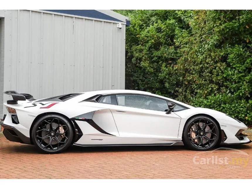 2019 Lamborghini Aventador SVJ Coupe