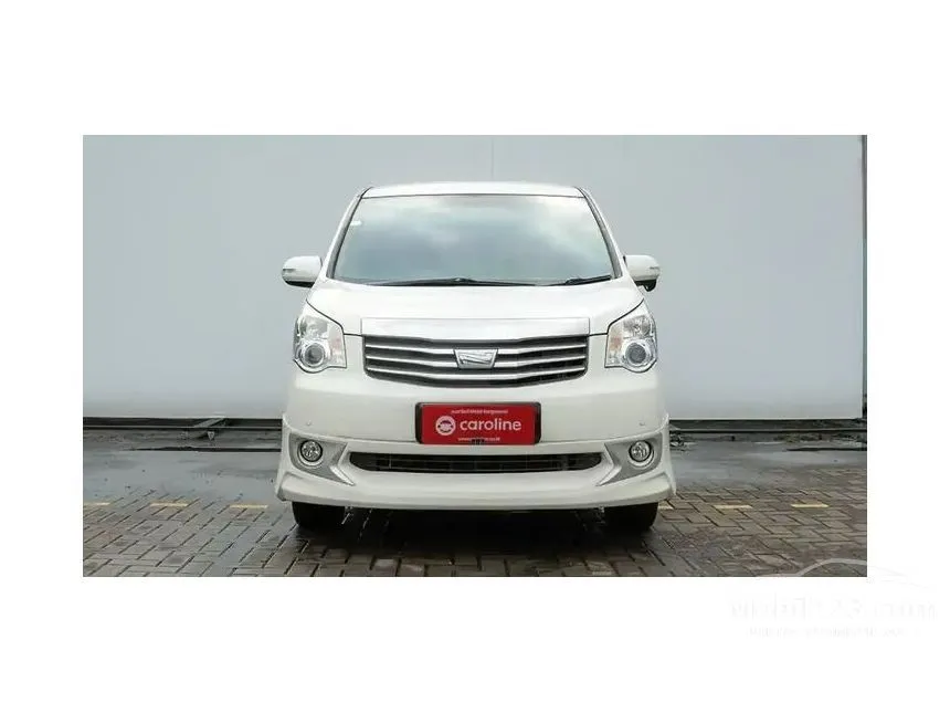 Jual Mobil Toyota NAV1 2014 Luxury V 2.0 di Jawa Barat Automatic MPV Putih Rp 181.000.000