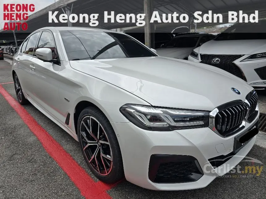 2022 BMW 530e M Sport Sedan