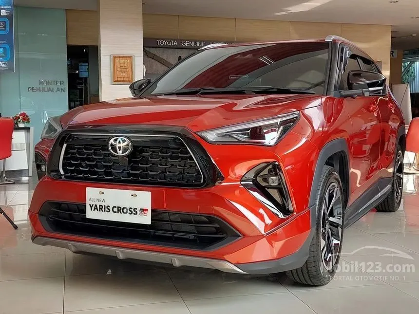 Jual Mobil Toyota Yaris Cross 2024 S GR Parts Aero Package 1.5 di Jawa Timur Automatic Wagon Merah Rp 398.020.000