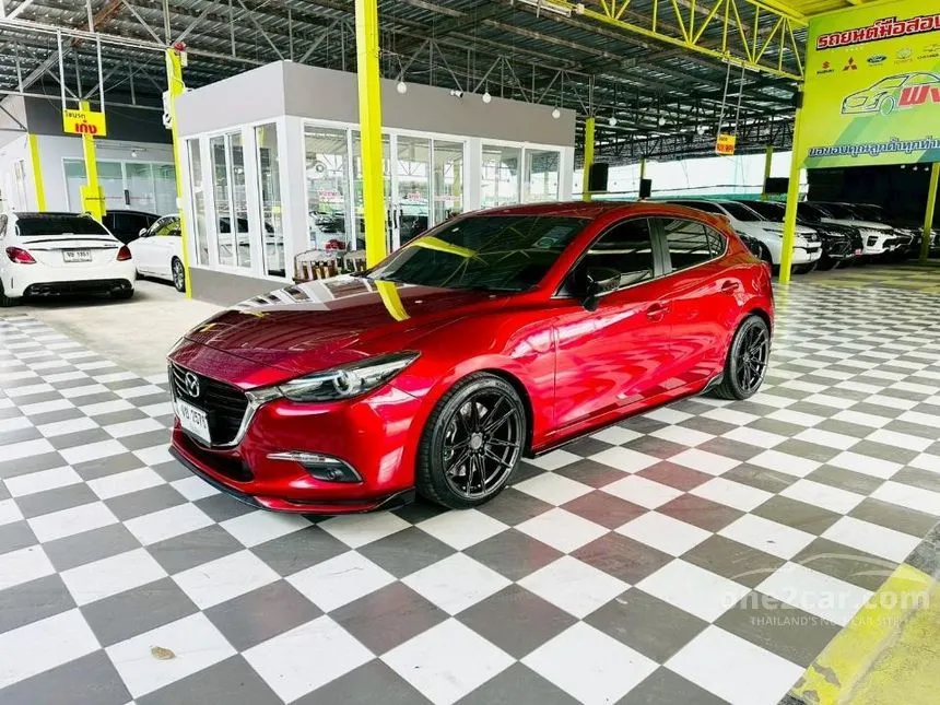 2019 Mazda 3 S Sports Hatchback