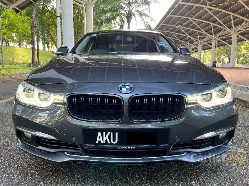 2018 BMW 318i Luxury Sedan