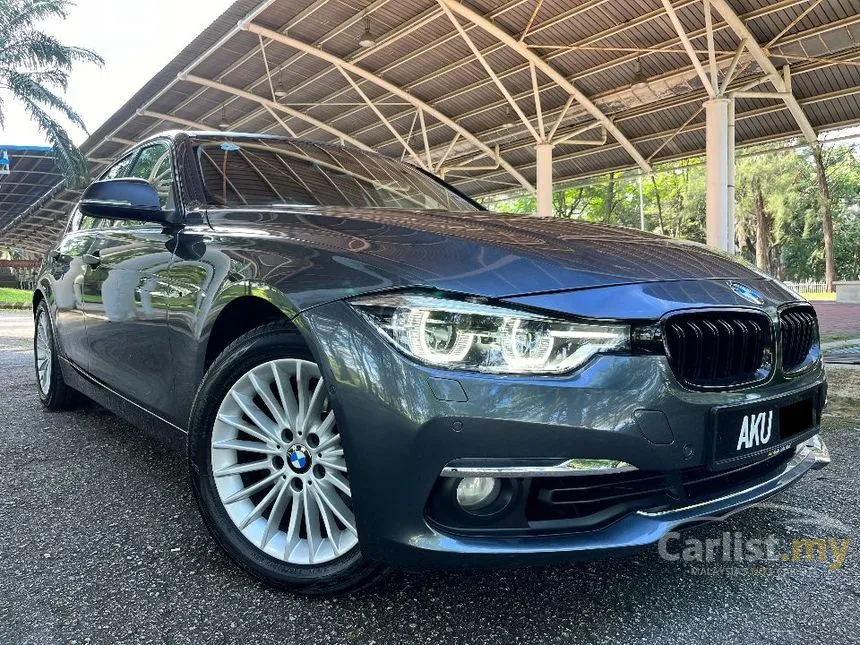 2018 BMW 318i Luxury Sedan