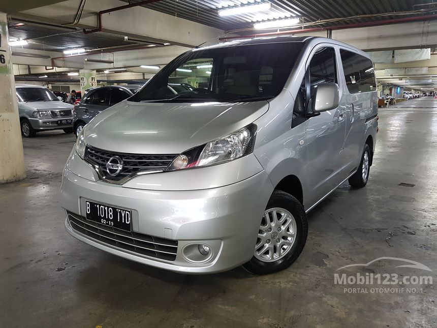 Jual Mobil Nissan Evalia 2014 XV Highway Star 1.5 di DKI 