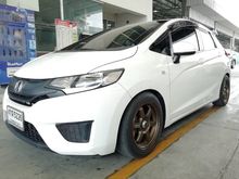 2014 Honda Jazz 1.5 (ปี 14-18) S i-VTEC Hatchback AT