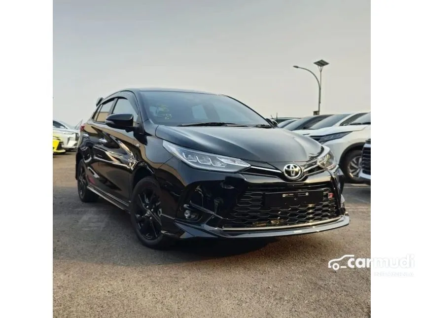 Jual Mobil Toyota Yaris 2024 GR Sport 3 AB (1 Tone) 1.5 di Banten Automatic Hatchback Hitam Rp 325.000.000