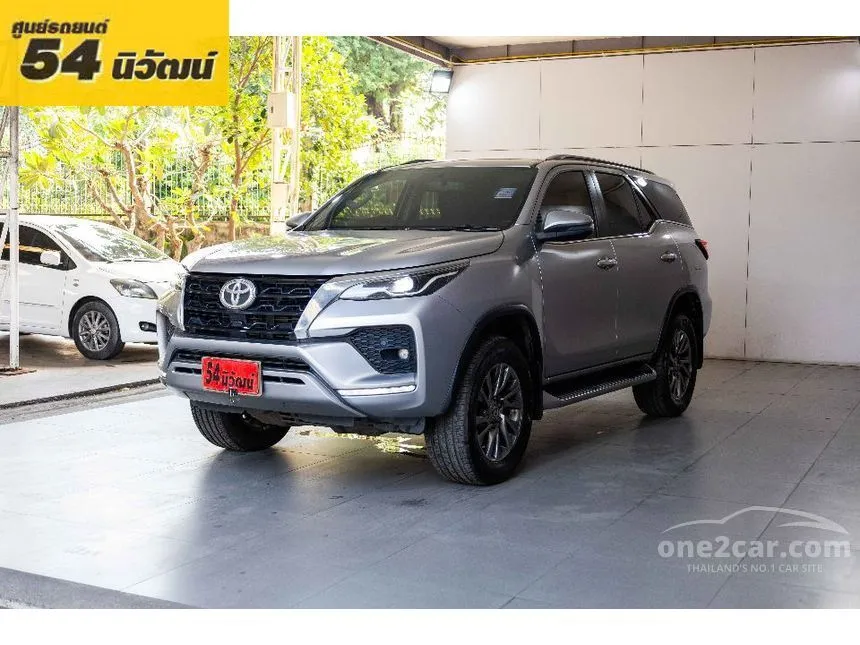 2020 Toyota FORTUNER V SUV