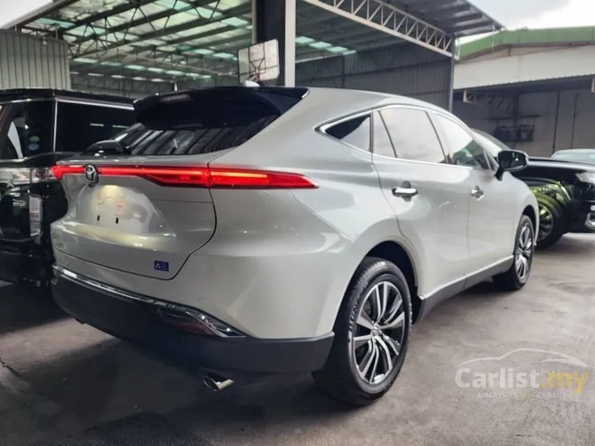 2023 Toyota Harrier Luxury SUV