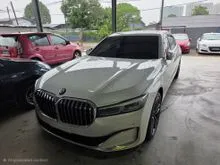 2019 BMW 740Le 3.0 xDrive Pure Excellence Sedan