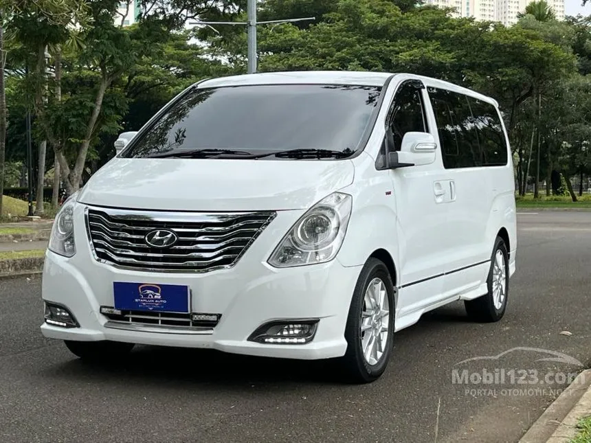 2015 Hyundai H-1 Royale Next Generation MPV