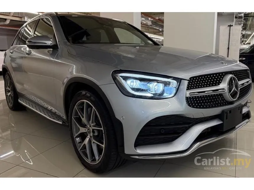 2022 Mercedes-Benz GLC300 4MATIC AMG Line SUV