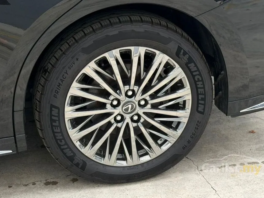 2025 Lexus LM 500h Version L 6 Seater MPV