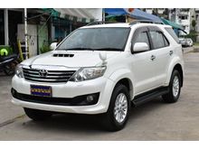 2012 Toyota Fortuner 3.0 (ปี 12-15) V 4WD SUV