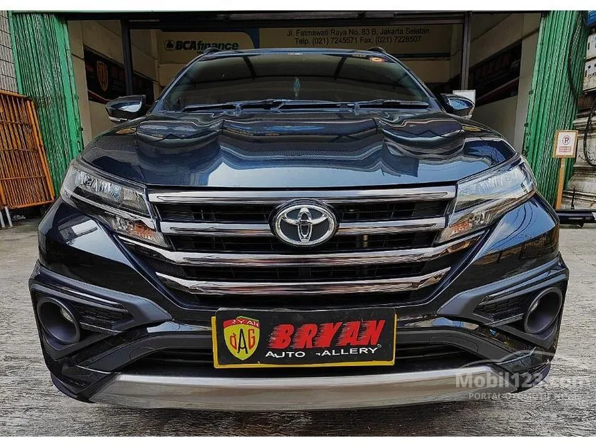 Jual Mobil Toyota Rush 2023 S GR Sport 1.5 di DKI Jakarta Automatic SUV Hitam Rp 243.000.000