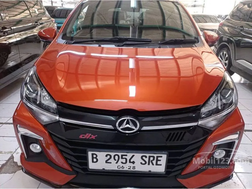 Jual Mobil Daihatsu Ayla 2020 R Deluxe 1.2 di Jawa Timur Automatic Hatchback Orange Rp 116.000.000