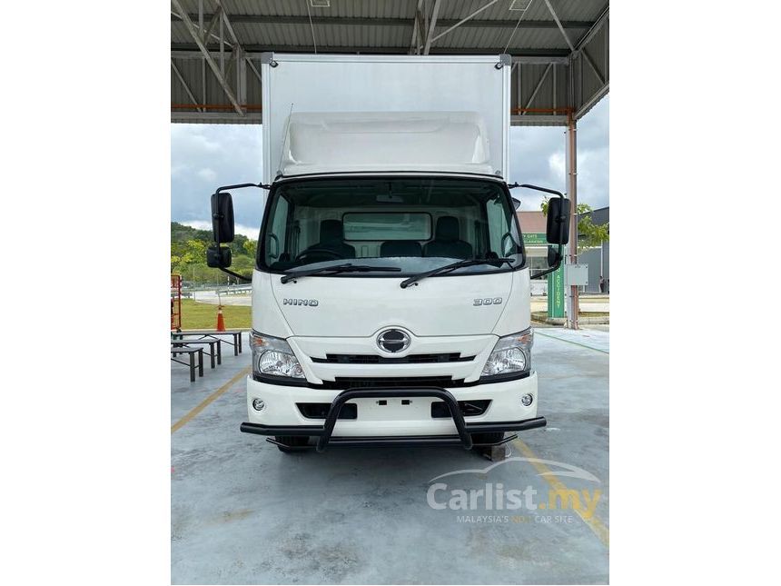 Hino 300 Series 2021 4 0 在 State Manual手动挡lorry White 于 价格 7164883 Carlist My