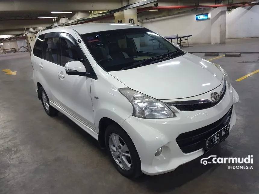 2012 Toyota Avanza Veloz MPV