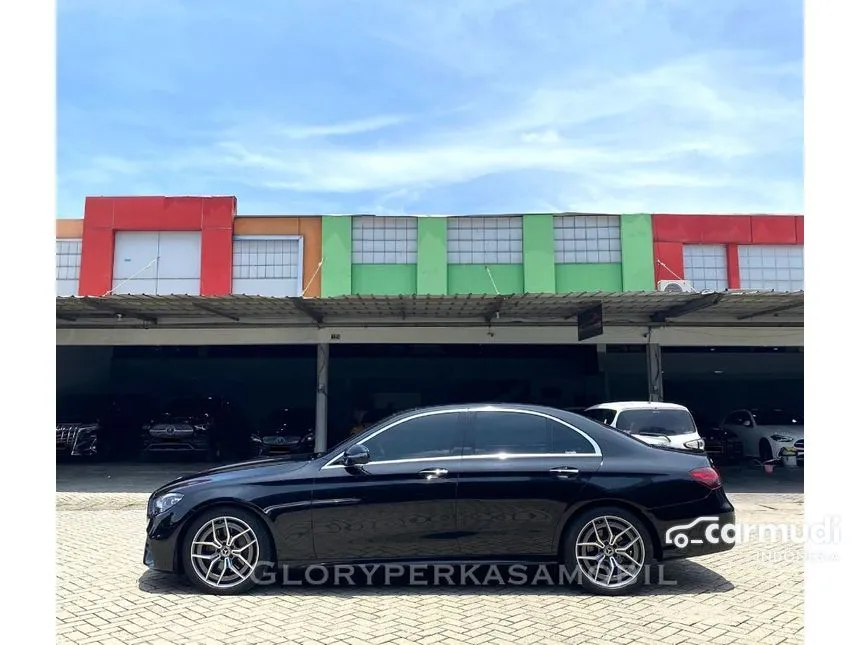 2022 Mercedes-Benz E300 AMG Line Sedan
