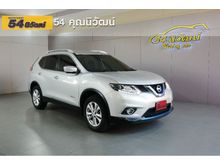 2016 Nissan X-Trail 2.0 (ปี 15-19) V Hybrid 4WD SUV AT
