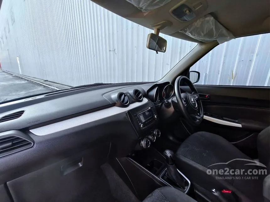 2022 Suzuki SWIFT GL Plus Hatchback