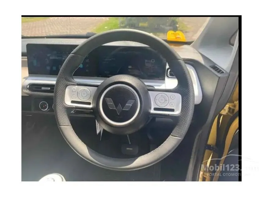 2022 Wuling Air EV Long Range Hatchback