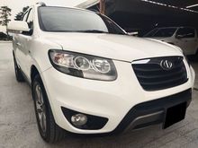 2012 Hyundai Santa Fe 2.2 CRDi Premium SUV Like new 32K CASH ONLY