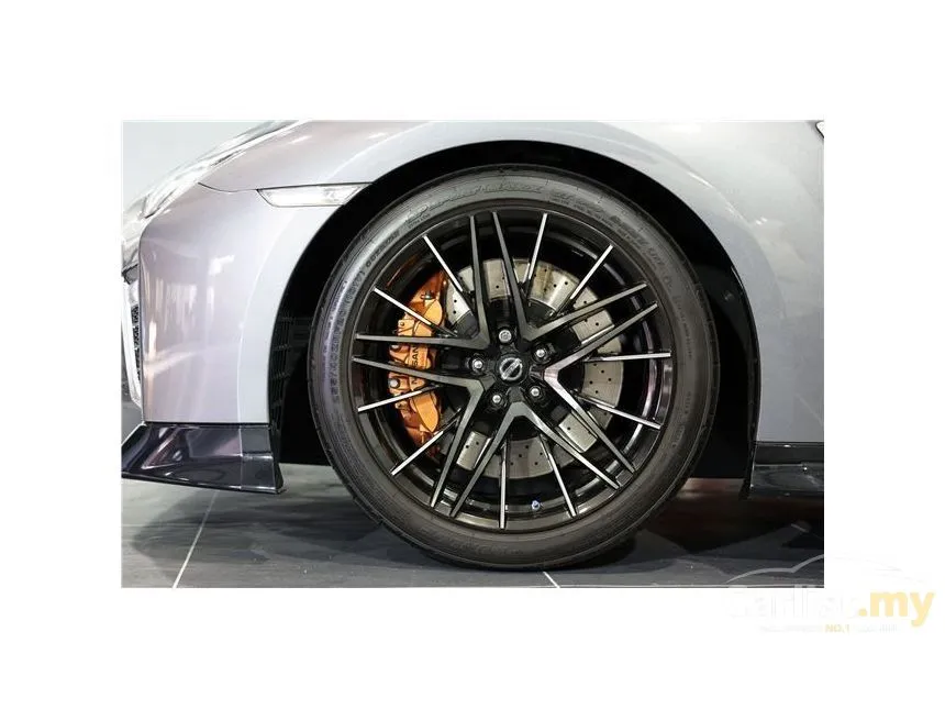 2021 Nissan GT-R Recaro Coupe