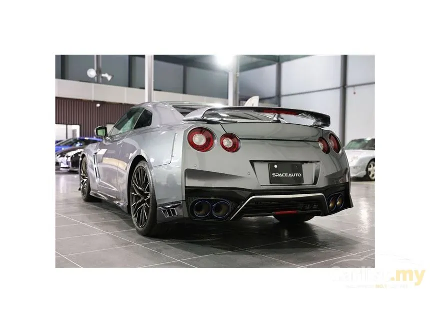 2021 Nissan GT-R Recaro Coupe