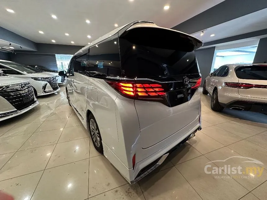 2023 Toyota Alphard Z MPV